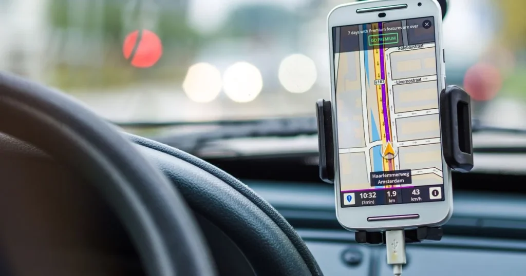 Dasar Penggunaan GPS dalam Navigasi Pelayaran Modern