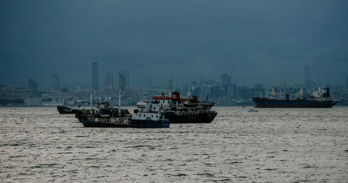 Panduan Praktis Cara Memahami Posisi Kapal di Laut untuk Navigator