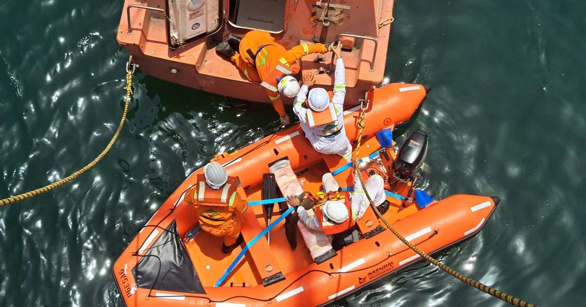 Pentingnya Keselamatan Kerja di Atas Kapal untuk Mencegah Kecelakaan Laut